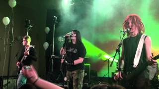 Ristiriita - Miehen Työ (Raaka-Aine cover)