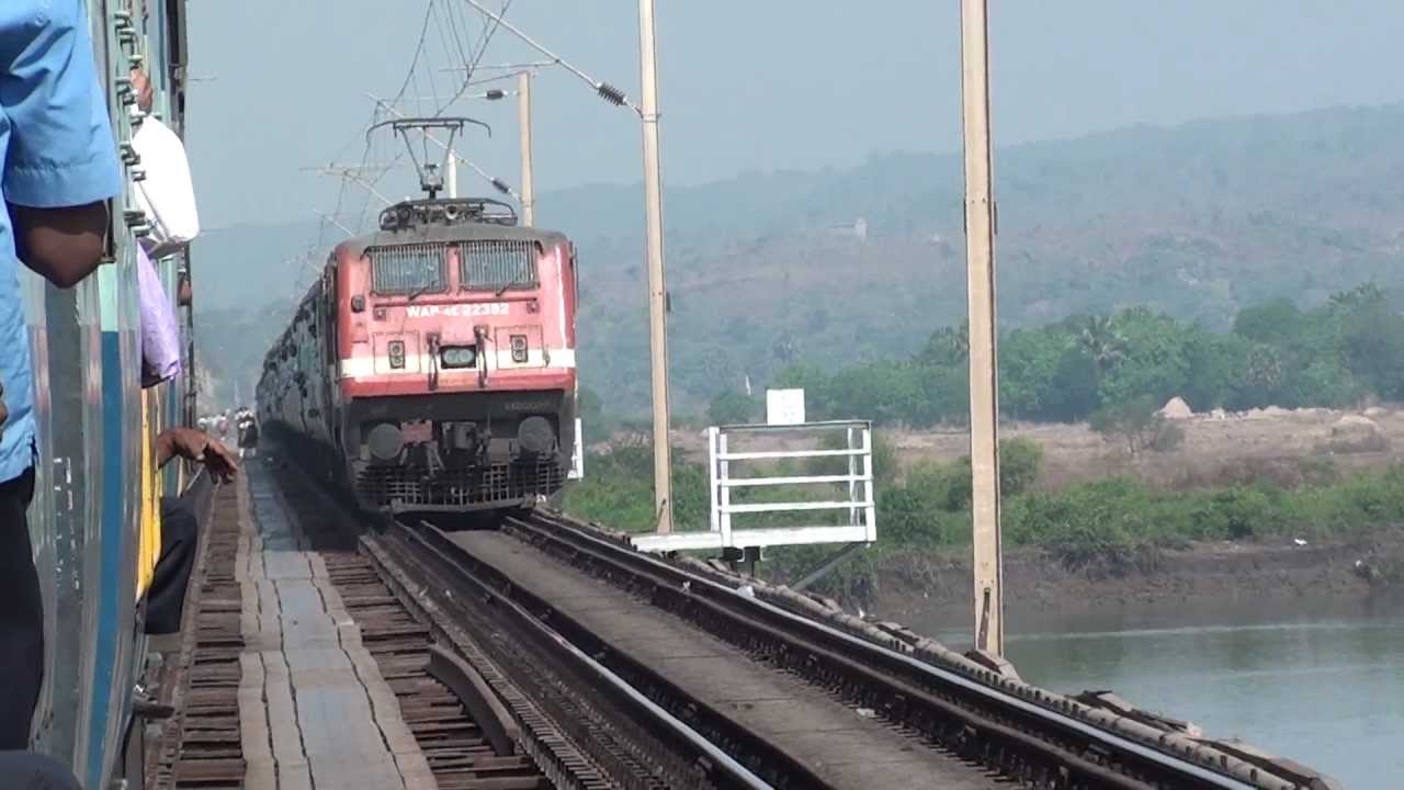 12990 Ajmer Dadar SF Express Crossing At Vaitarna Bridge!!!! YouTube