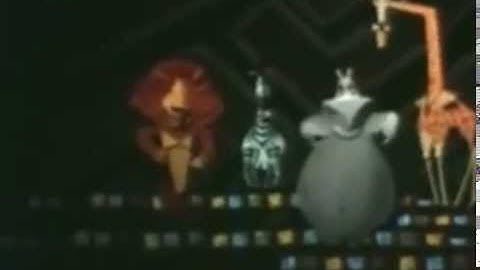 Video:I like to move it Hebrew version אני מוזיז ת