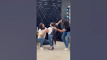 قص شعر للطفل الحلو الكوافير بسام مع الكوافير حسام 
