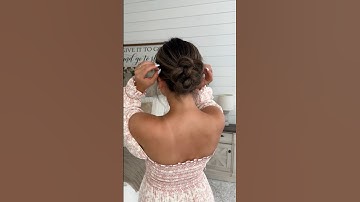 Rose bun🌹would you try this?#bunhairstyle #updohairstyles #hairupdo #easyhairstyles #cutehairstyles
