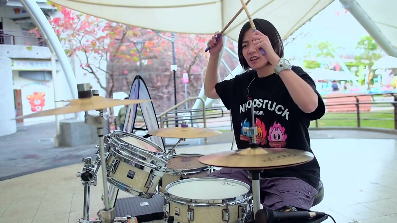 玖壹壹 Nine One One《打鐵》街演 FEB | 羅小白 S.white