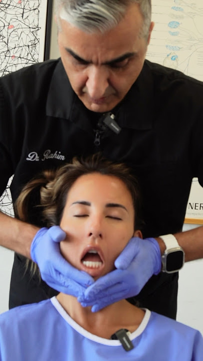 TMJ Jaw Pain & Deviated Septum #chiropractic #adjustment #shorts