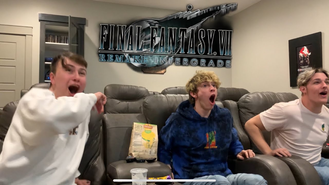 FINAL FANTASY VII INTERGRADE BLIND REACTION!! - YouTube