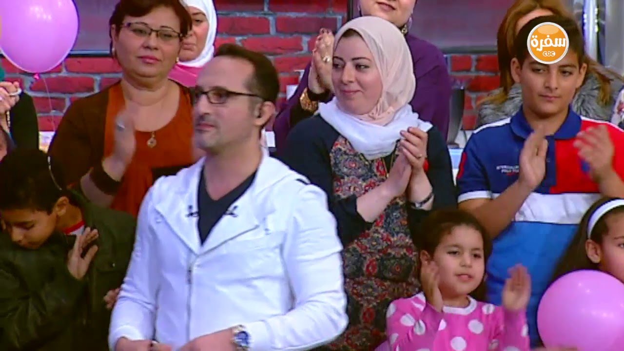 استعراض على أغنية بحبك يا أمي | شارع شريف