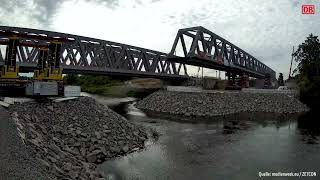 Perfektes Trio: Dritte Brücke über die Lippe in Wesel geschoben