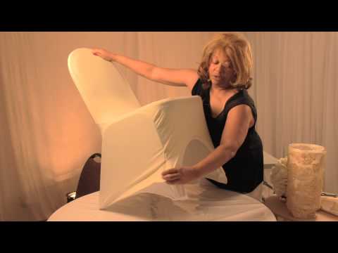 Video: Chair Covers (51 Photos): How To Properly Put On Stretch Covers With And Without An Armrest? Oversized Models With And Without A Frill On The Shell