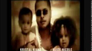 En la canción Narcohampon, Tempo expresa supuestamente ser un narco...