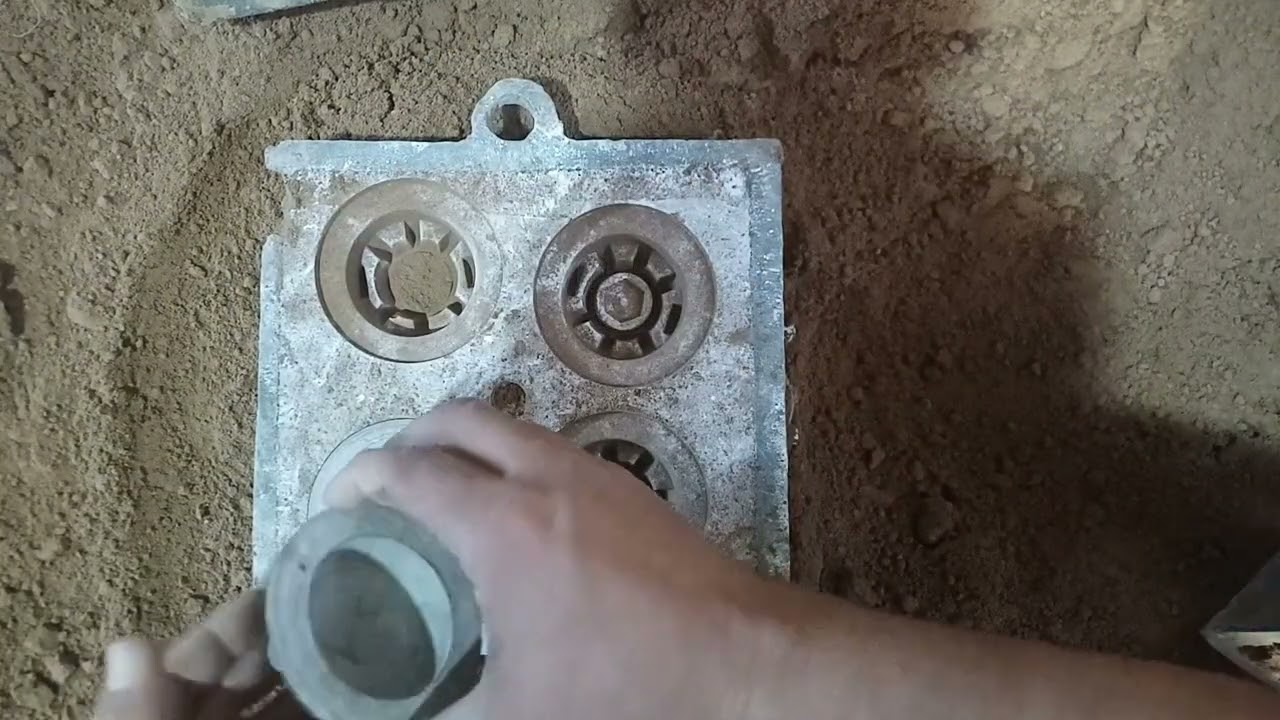 ریخته گری آلومینیوم  روش دستی با ماسه