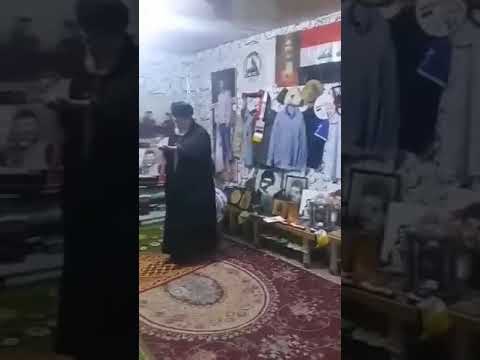 السيد هشام الحيدري يصلي في بيت غرفه الشهيد أحمد مهنا