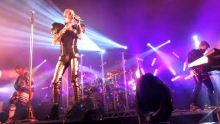 Tokio Hotel - Girl Got A Gun, live @ Tivoli Vredenburg, Utrecht 21-03-2015