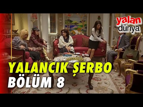 Teri koylaklar, yubkalar va paypoqlardagi shahvoniy va fohisha ayollar