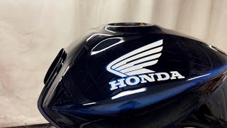 How to draw a logo on a motorcycle