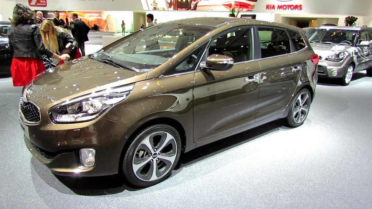 kia carens 
