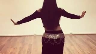 Dilbar . Dance girl arabian amazing  رقص فتاة على اغنية ديلبر رائع