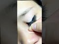 False eyelashes that can be put on immediately without glue.Do you want to try it?