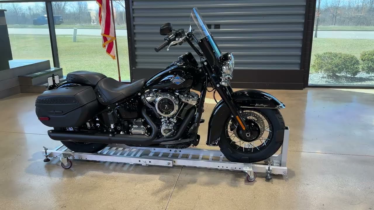 2025 Softail Heritage - Black