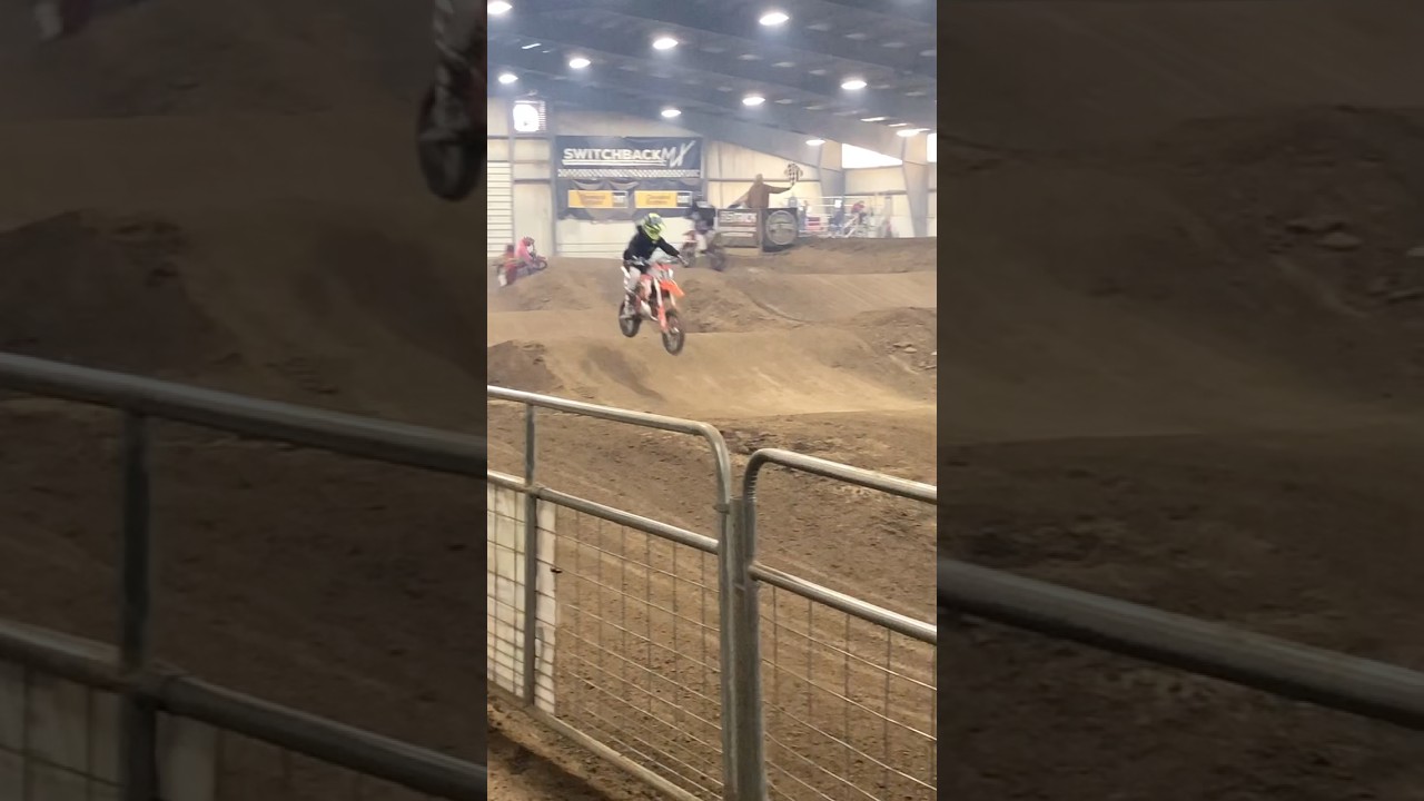 Us Riding Part 11! Switchback Mx Arenacross Part 1