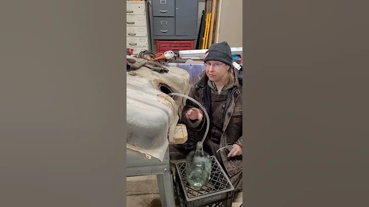 The Fastest Way to Siphon a Fluid! Stop using your Mouth!