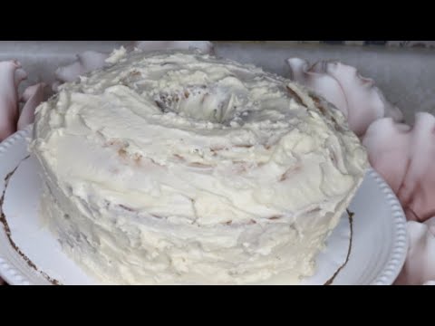 How to make an old fashioned cream cheese pound cake