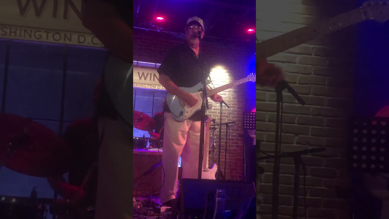 Tom Principato doing “Robert Johnson told me so” at Masters of The Telecasters- City Winery DC