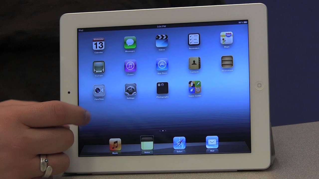 Using hand gestures on the iPad with VoiceOver YouTube