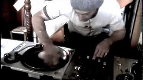 iCrates DJ Tutorial with Ellaskins of djtutor.com | Scratching basics for the turntabalist #1