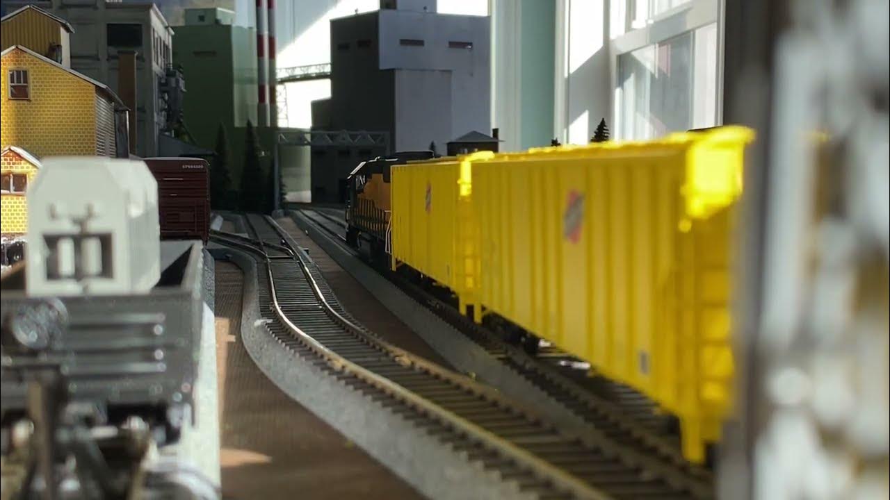 Saturday Morning, Sunshine & Trains CNW 8803 & 6911 HO Scale