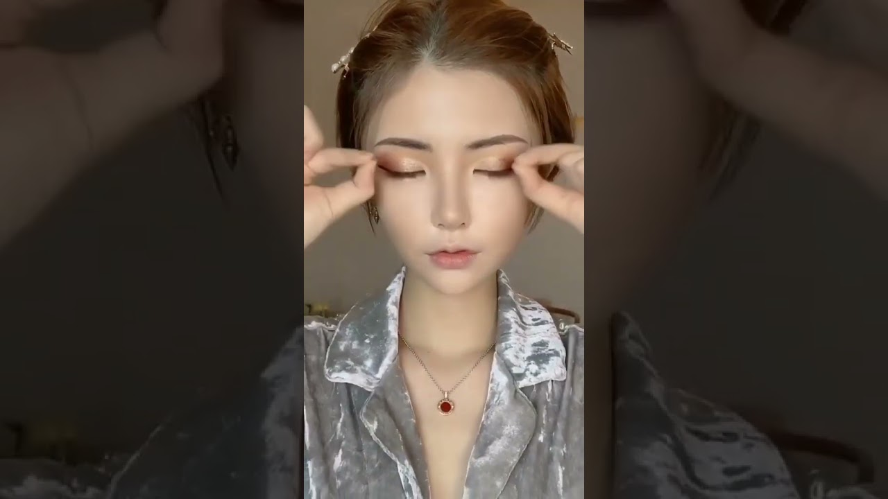 professional makeup artist tutorial for beginners YouTube