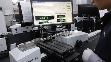 SJ5100 Uiversal length measuring machine measures Thread plug gauge 10 times continuously