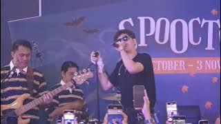 Nyoman Paul - Cinta Terakhir | Live at Metropolitan Mall Bekasi 2-11-2024