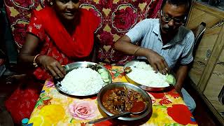 Eating show chicken curry, kochu bata, peyajkoli aloo vaja and rice