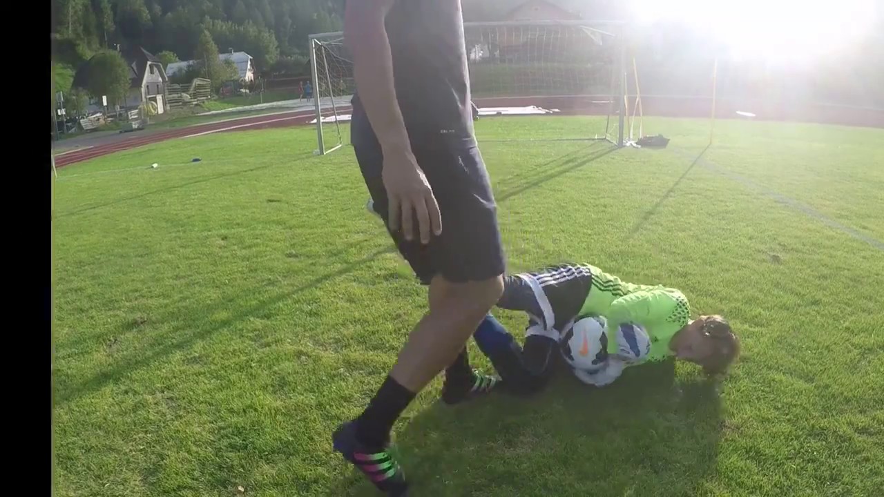 Goalkeeper training U13 YouTube