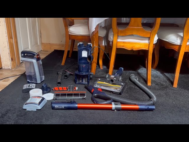 Shark NZ801 Anti Hair Wrap and DuoClean technology