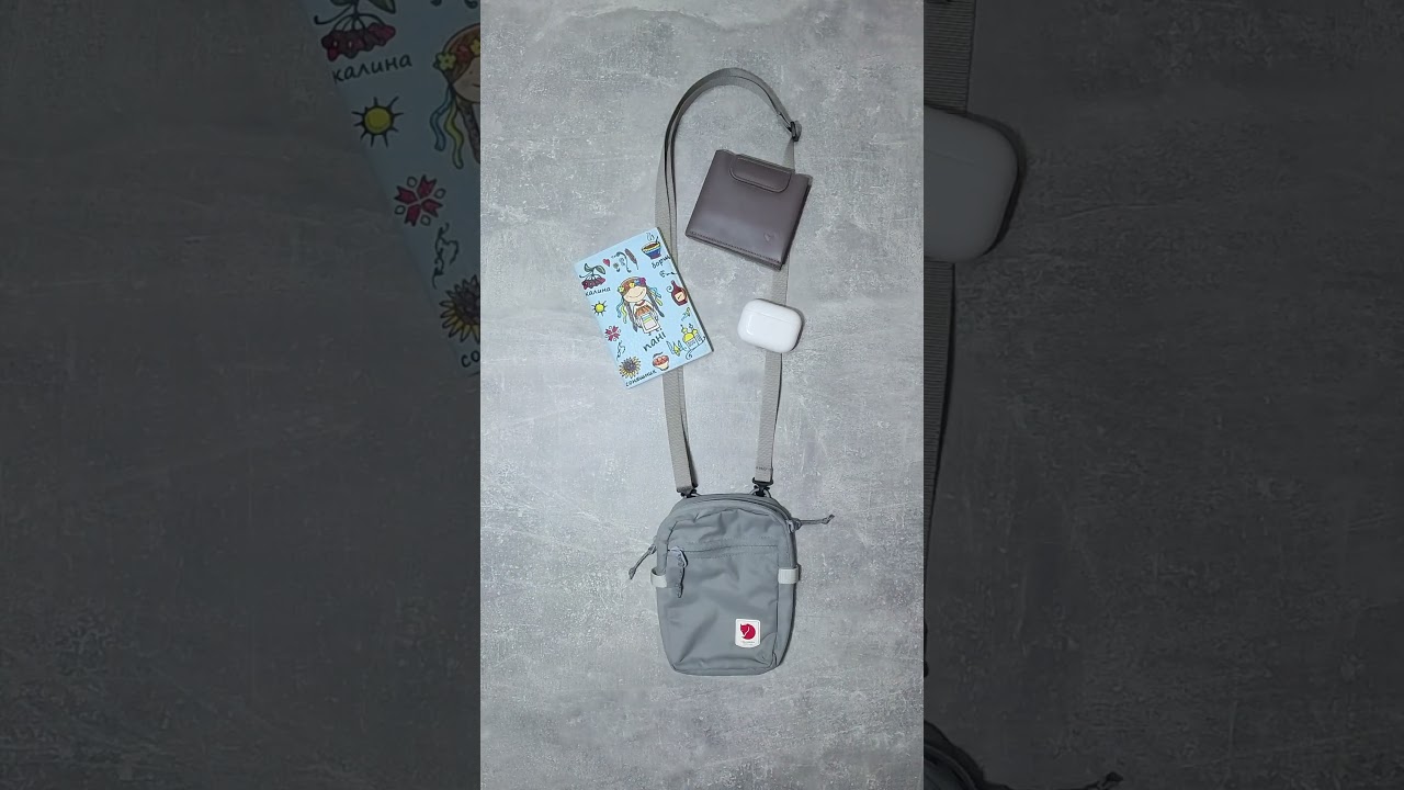 What’s in my Camino purse? 