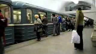 видео К 2020 году в Москве построят 64 новые станции метро