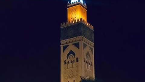 " قال كلا ان معي ربي سيهدين " تلاوة رائعة للشيخ عمر القزابري