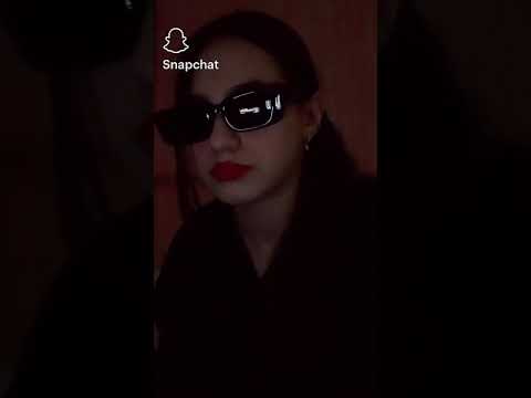 انت نايم حيل مرتاح سعيد وانا قاضيها بكي على فراقك