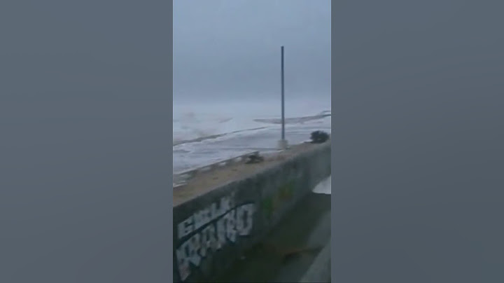 Tsunami 🌊 ??? Portugal 🇵🇹 #youtubeshorts #shorts #portugal #tsunami