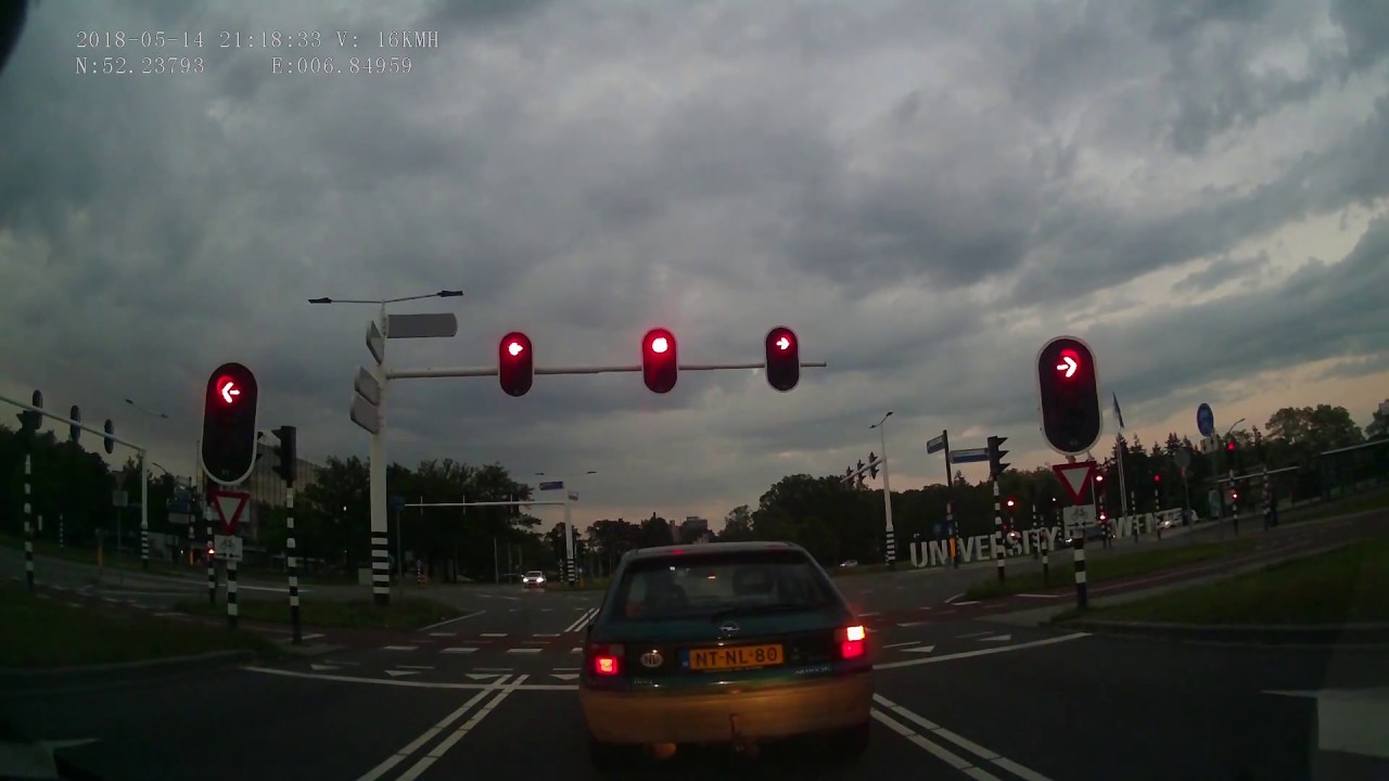 Extreme use of cell phone during driving YouTube