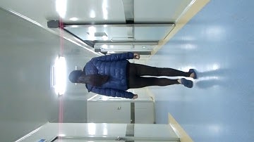 Improvement of walking gait after treatment of gluteal muscle contracture