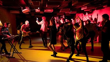 Paul Ballo & Hot Casandra - Night Lights (Official Video)