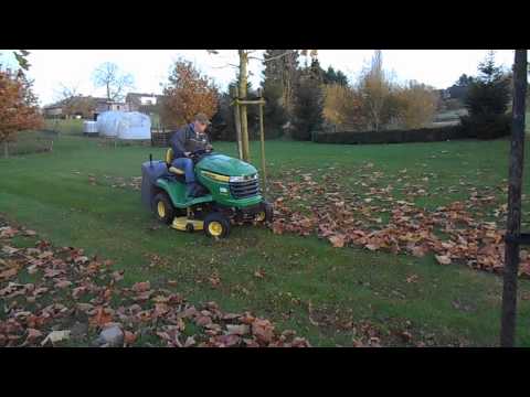 John Deere X305R herfstactie