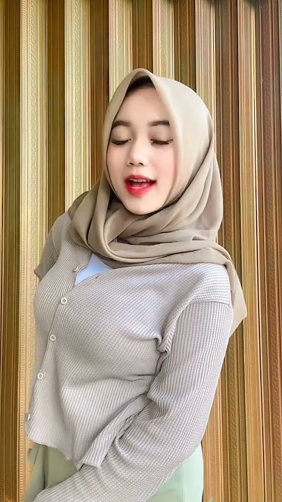 senyum nya bikin diabetes #shorts #gemoy #gemes #jedagjedug #cantik #jilbab