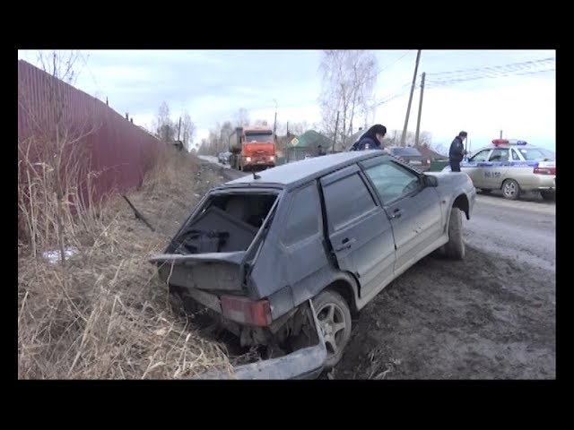 19-летняя девушка-водитель пострадала в результате дорожно-транспортного происшествия