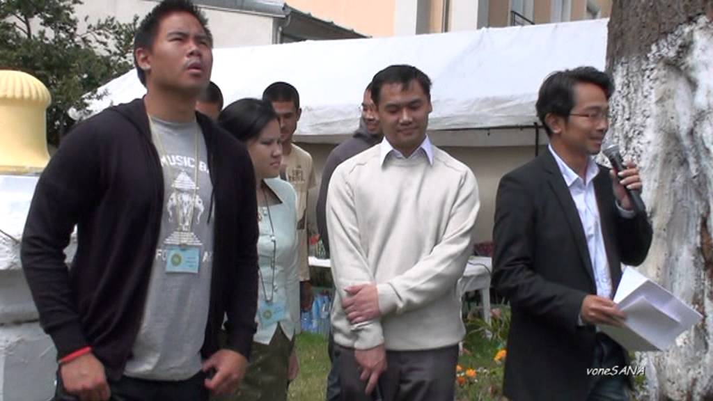 rencontre jeunesse lao 2012