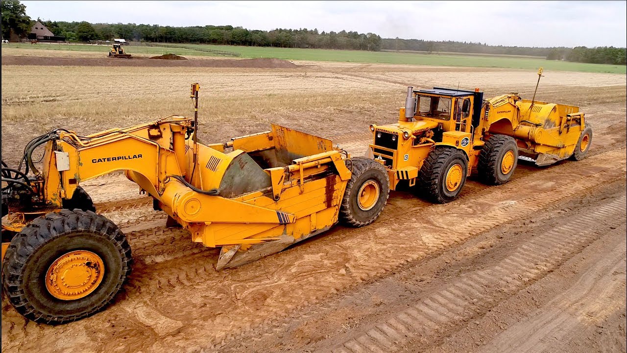 Classic Earthmovers 2x Caterpillar 830 MB Scraper Tractor ex US Army classic-earthmovers-2x-caterpillar-830-mb-scraper-tractor-ex-us-army