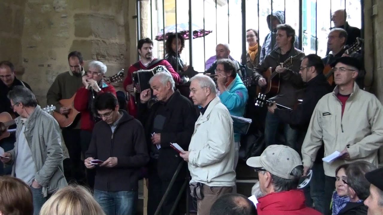 BAIONAN KANTUZ - ABERRIAREN MUGAK - 2013