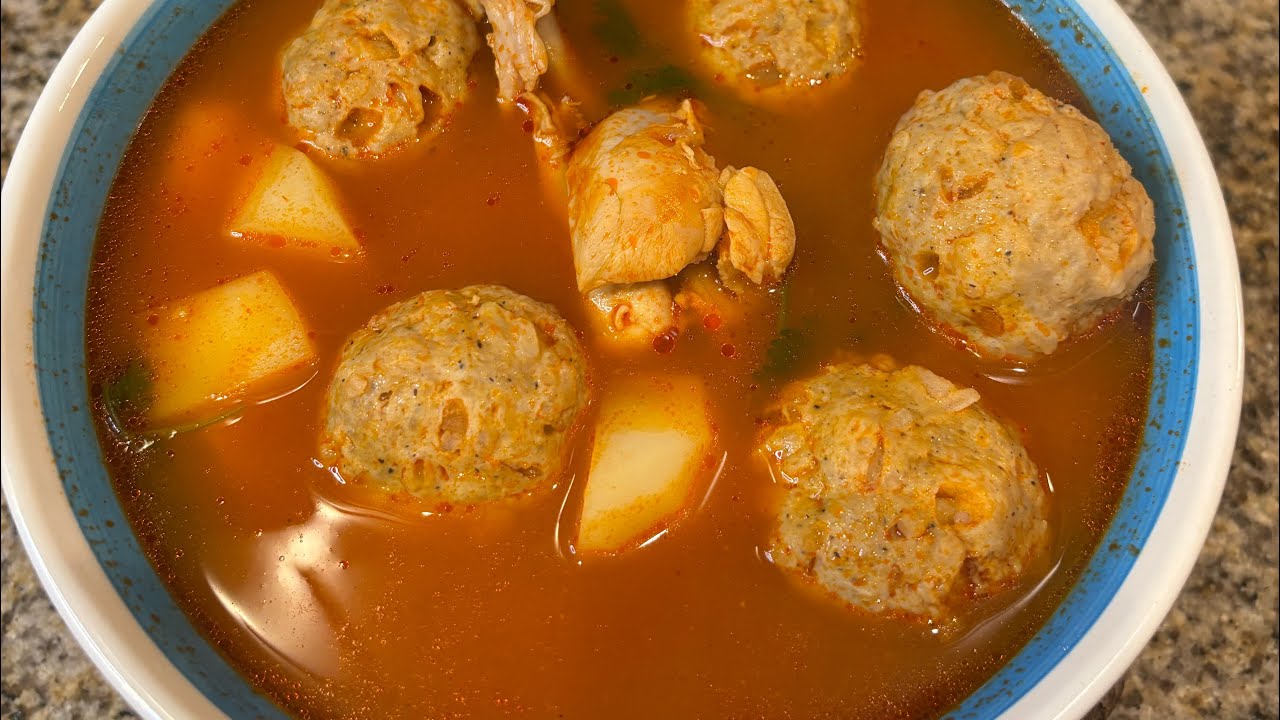 Prepárate unas ricas albóndigas de pollo riquísimas 😋😊