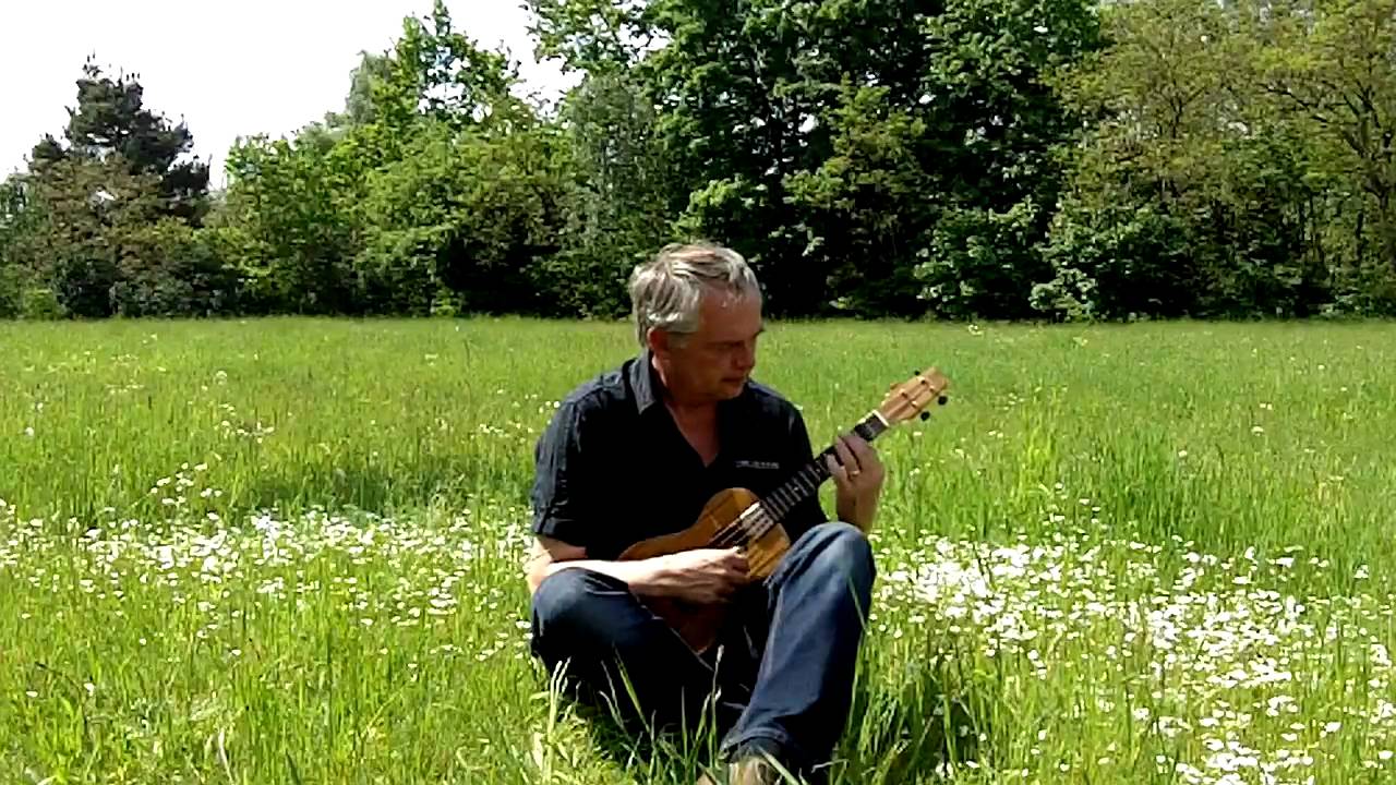 Every time we say goodbye - ukulele - NO vocals (but TABs) adlı videoyu YouTube'da izle Every time we say goodbye - ukulele - NO vocals (but TABs) adlı videoyu YouTube'da izle